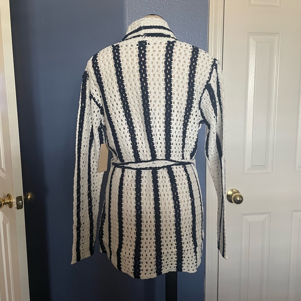 Striped Crotchet Beach Cover-Up - Picture 5 of 8